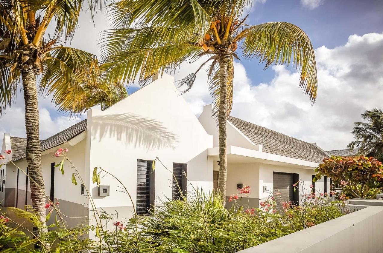 Villa Oceanfront 72 & Sunny Kralendijk Esterno foto
