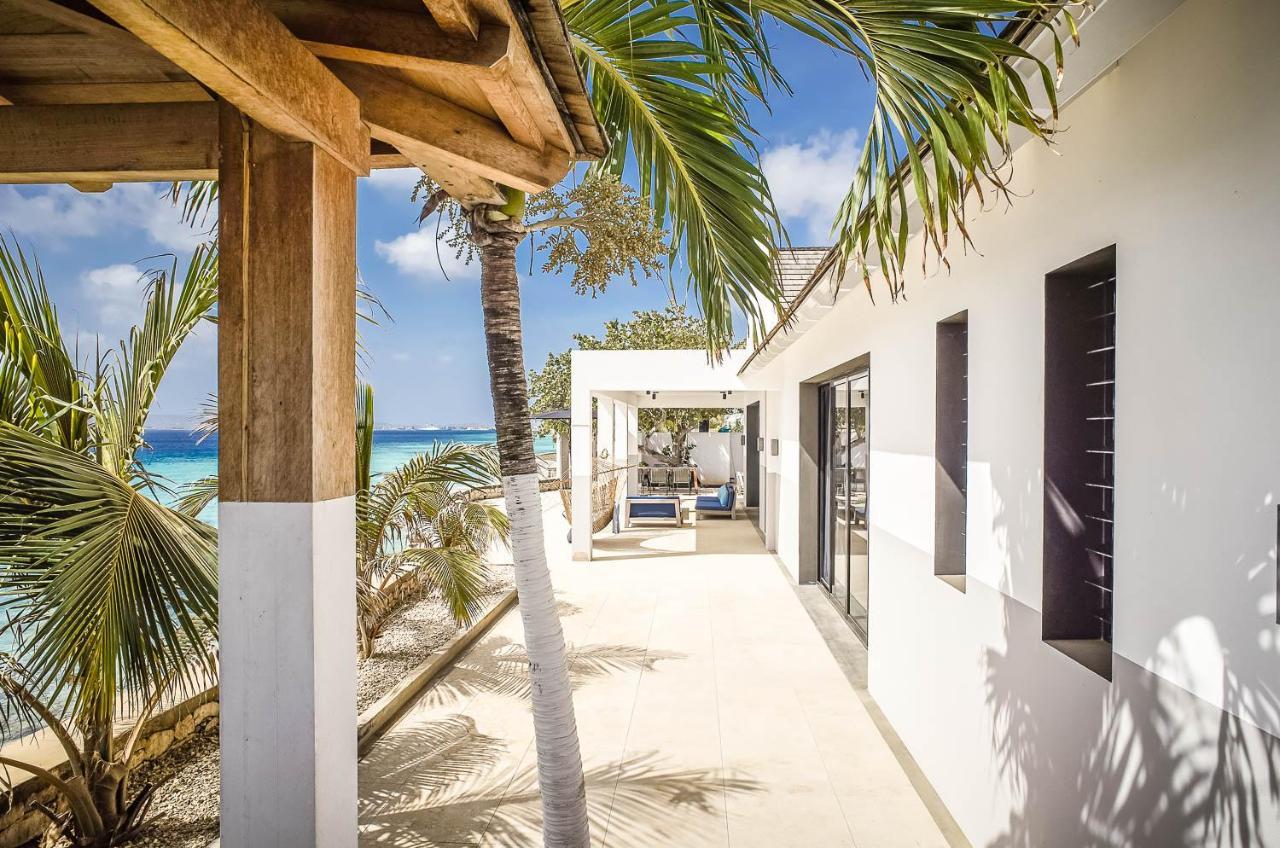 Villa Oceanfront 72 & Sunny Kralendijk Esterno foto